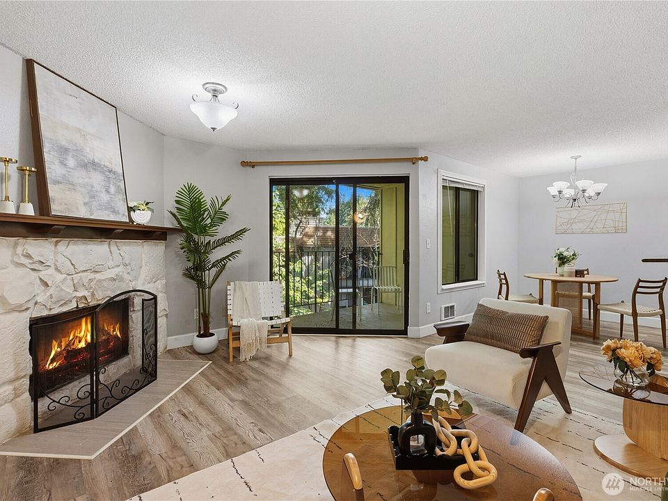 1st image of 12726 NE 116th Ln #E9