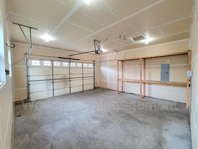 1624 Gale Ct — Photo 22