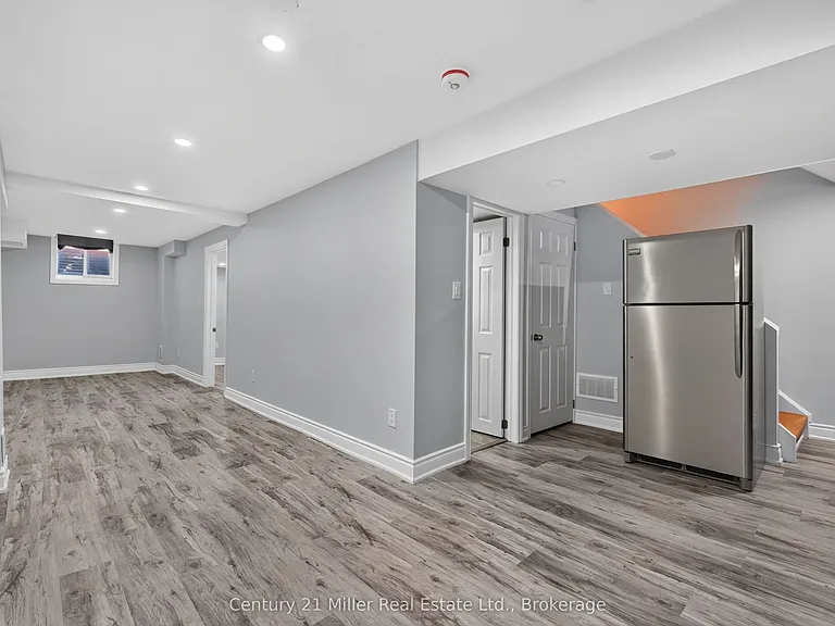 1162 Avondale Dr — Photo 29