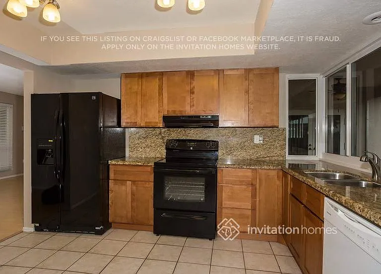 9020 SW 55th Ct — Photo 6