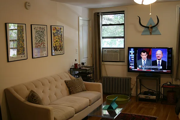 Rented by MNS | media 4