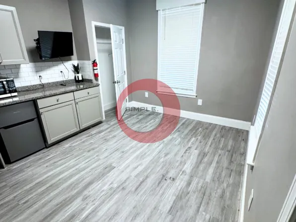 112 N 10th St Room 2B, Reading, PA 19601