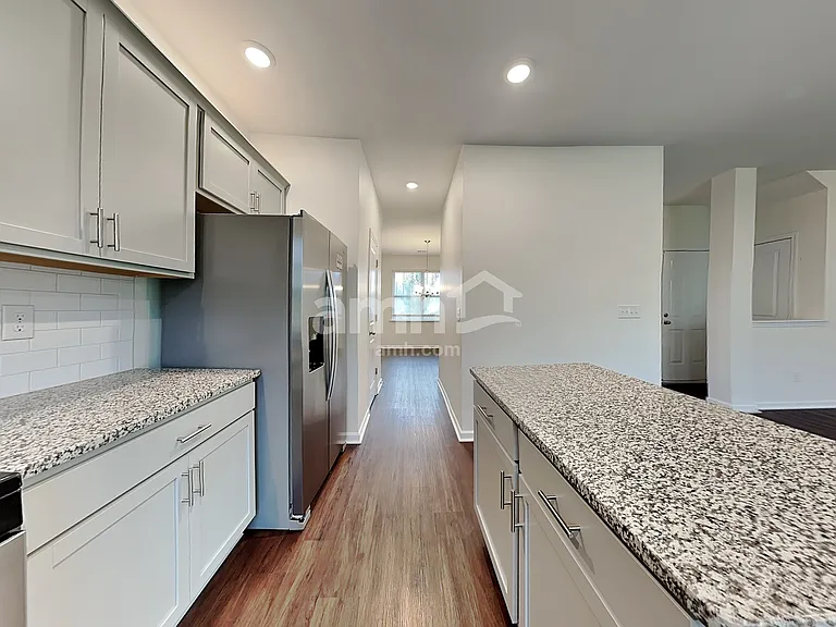 122 Preservation Dr — Photo 3
