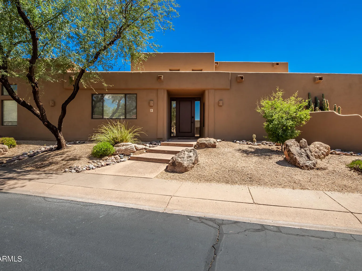 2 bed, 3.0 bath, 2506 sqft, $6,000 — Photo 2