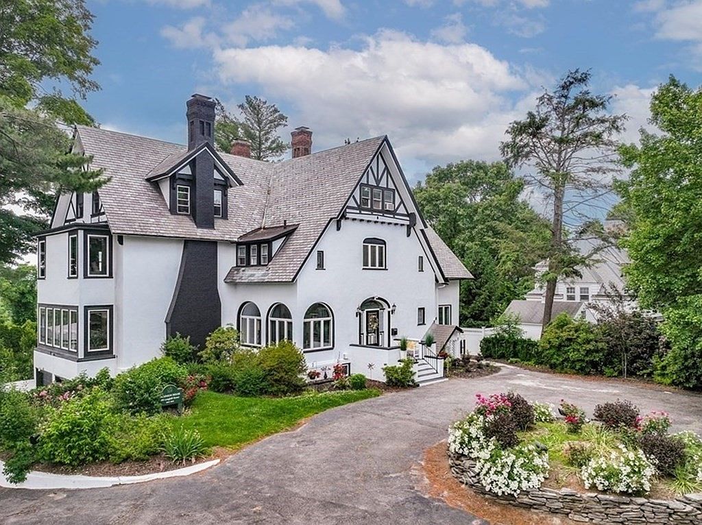 190 Longhill St, Springfield, MA 01108 Zillow