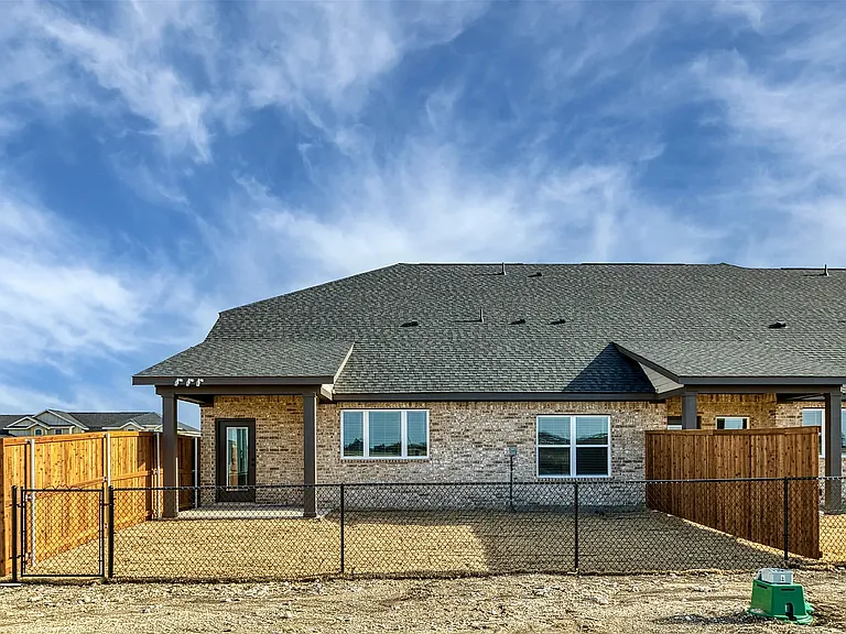 4402 Clovis Ave — Photo 29