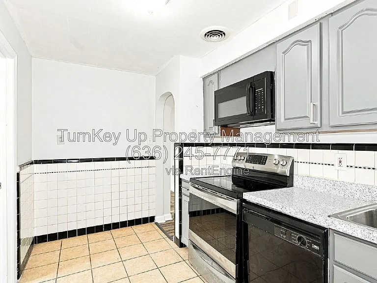 8234 Airport Rd — Photo 4