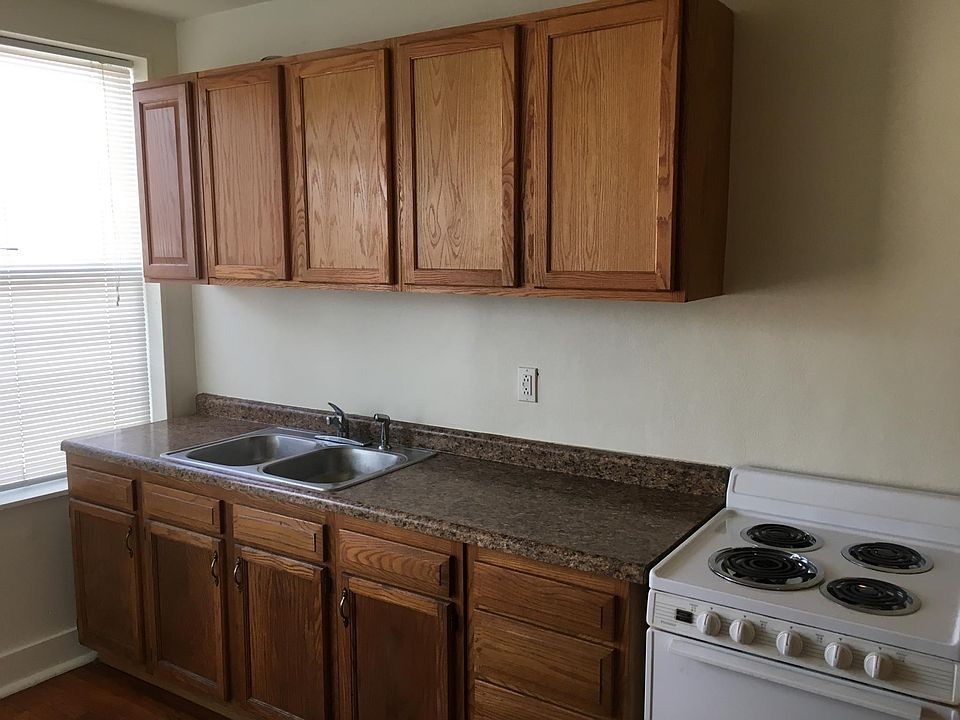 1st image of 3104 Avenue Of The Cities APT 3