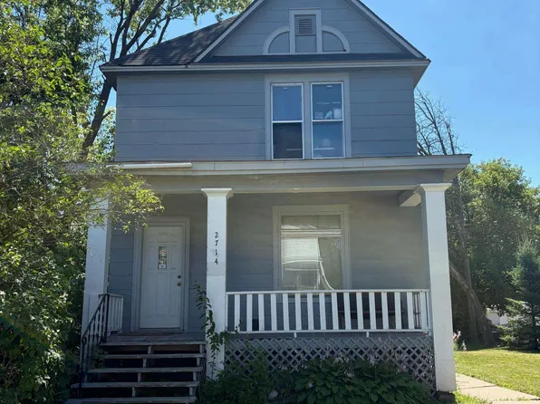 2714 W 2nd St, Duluth, MN 55806