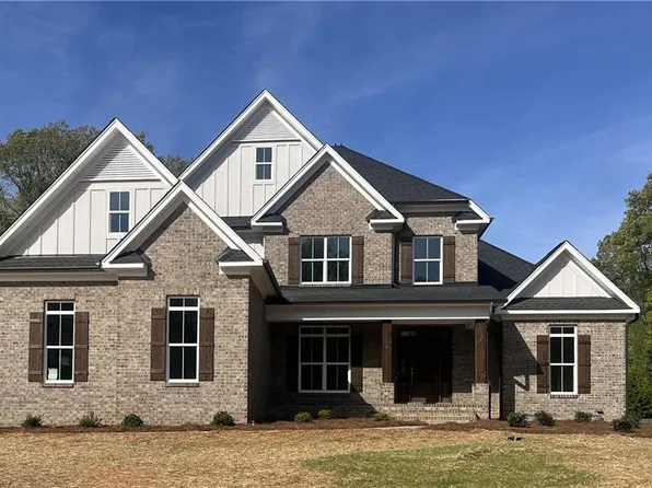 4011 Estate Dr, Lewisville, NC 27023