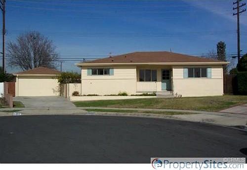 1st image of 11302 Groveland Ave