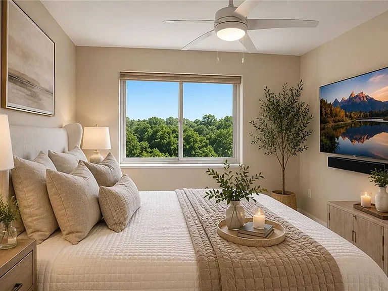 2285 Peachtree Rd NE #709 — Photo 21