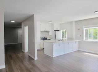 825 S 6th St APT D, Burbank, CA 91501