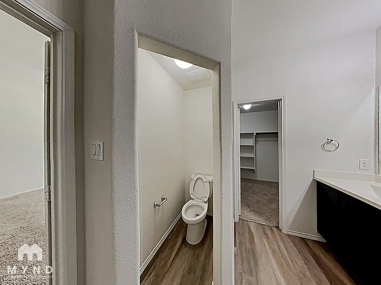 2436 Dolostone Dr — Photo 13