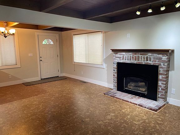 5th image of 680 Taylor Way