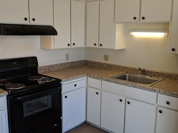 5th image of 1317 E Carol Ave #2