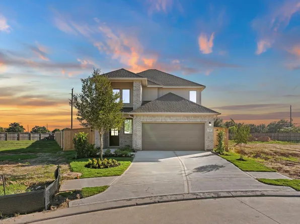 102 Mercury Sky Rd, Richmond, TX 77406