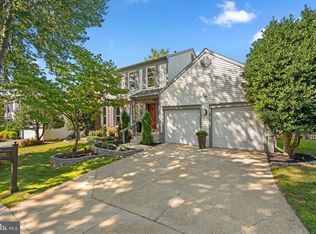 1949 Autumn Ridge Cir, Silver Spring, MD 20906