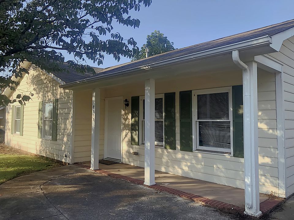 1st image of 9115 Moss Cove Ct