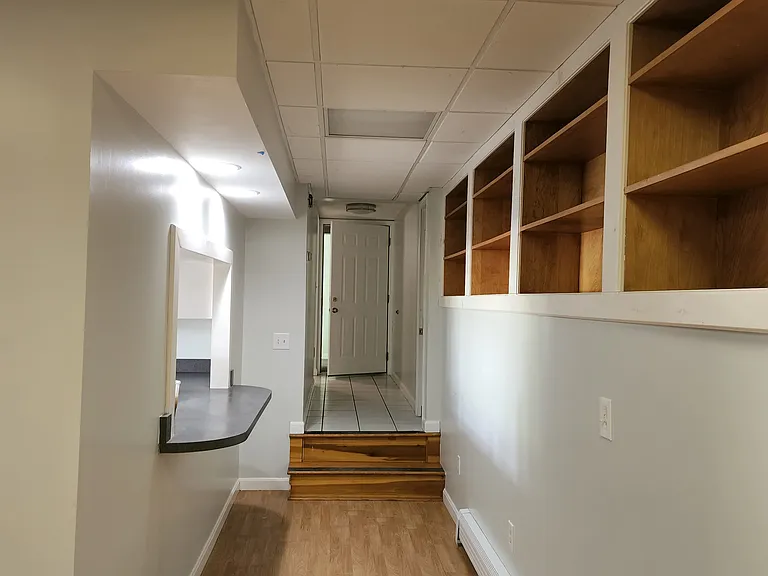 14-16 Hanover St #16B — Photo 4