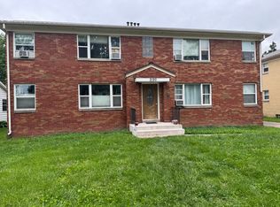 2120 36th St APT 1, Rock Island, IL 61201