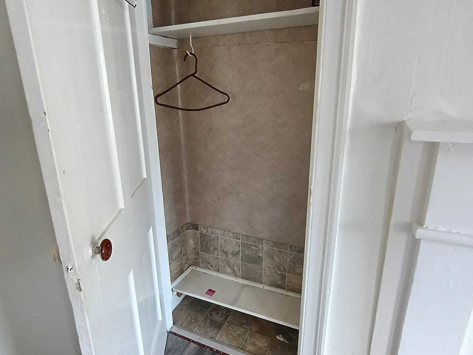 2 bed, $1,350 — Photo 3