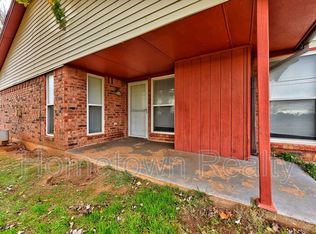 101 Park Pl, Midwest City, OK 73110