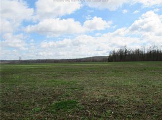 25160 Winfield Rd, Fraziers Bottom, WV 25082