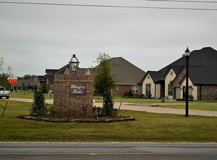 4589 Dutton Lake Dr, Baytown, TX 77523