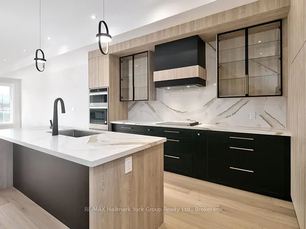 11 Waterview Ln, The Blue Mountains, ON N0H 2P0
