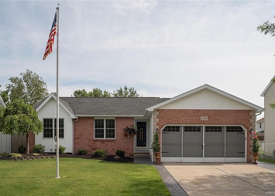 1st image of 4895 Marilyn Dr