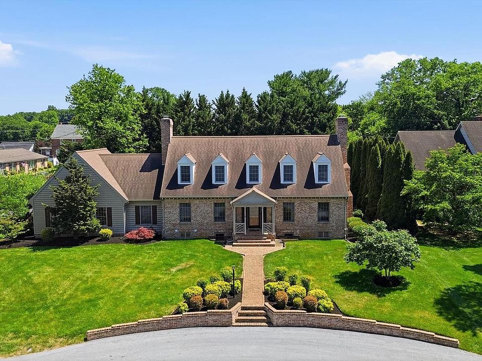 1st image of 16041 Cloverton Ln