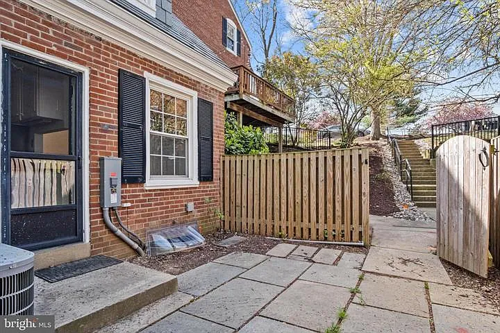 3305 S Wakefield St #A — Photo 10