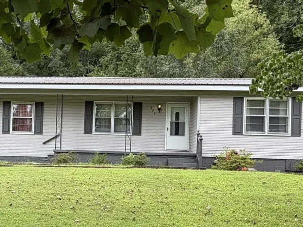 909 Woodruff Rd SW, Decatur, AL 35603
