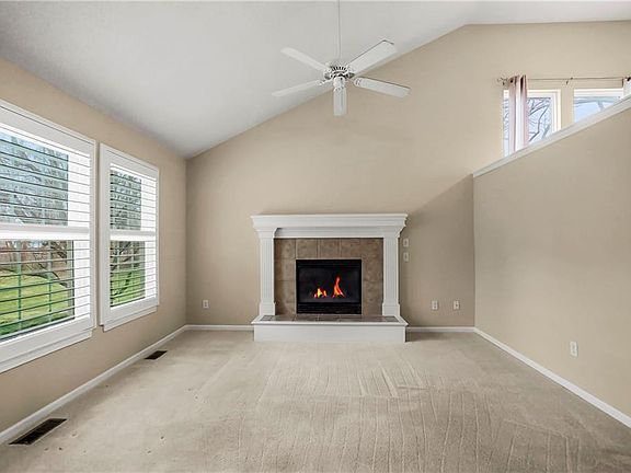 3rd image of 5941 E Richards Dr