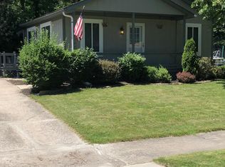 1740 Georgia Ave, Marysville, MI 48040