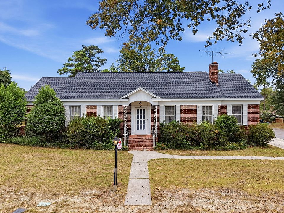 1st image of 900 Naples Ave
