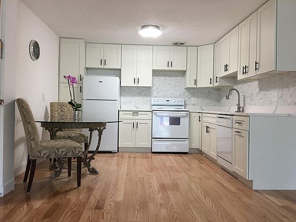New kitchen