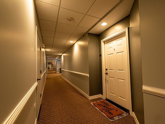 4th image of 2692 Stone Cir Unit 101