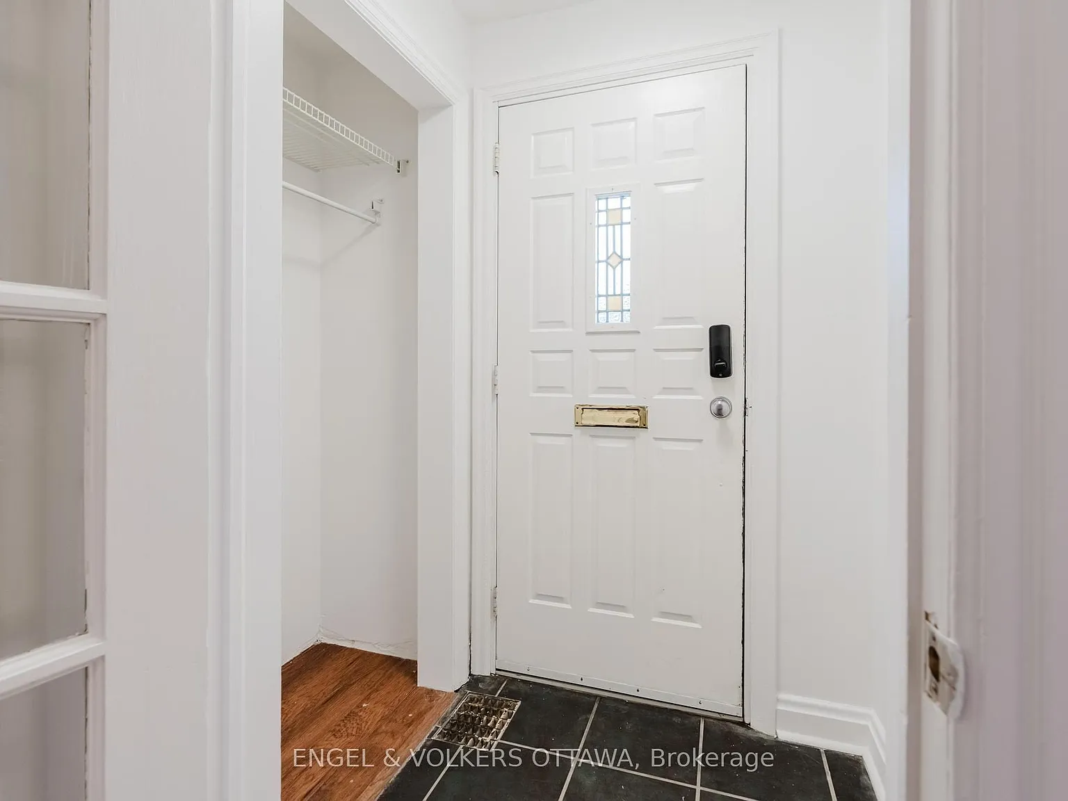3 bed, $3,200 — Photo 3