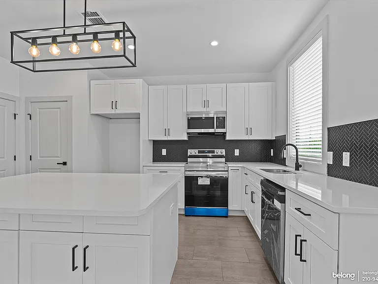 114 Gravel St — Photo 6
