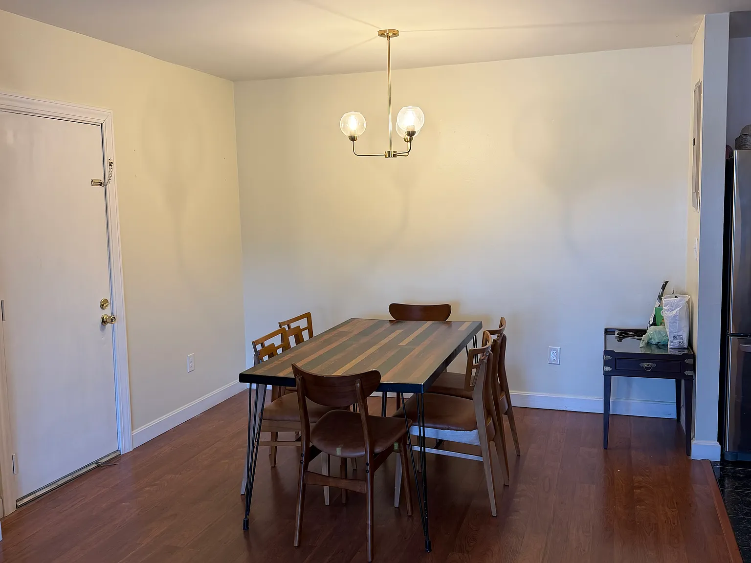 2 bed, 1.5 bath, 1100 sqft, $2,695 — Photo 3