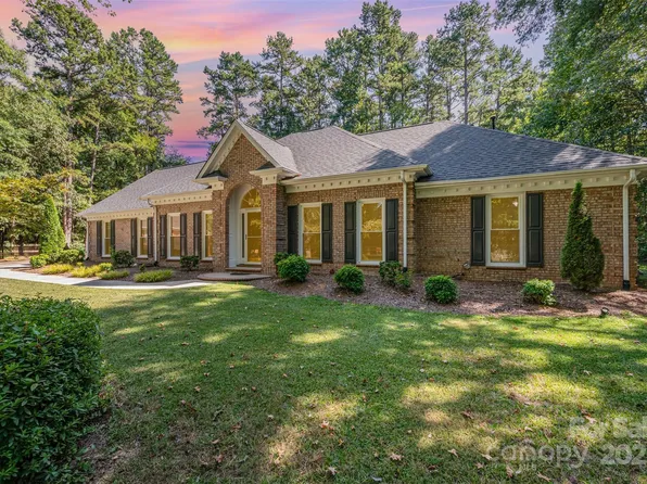 1509 Heather Ln, Monroe, NC 28110