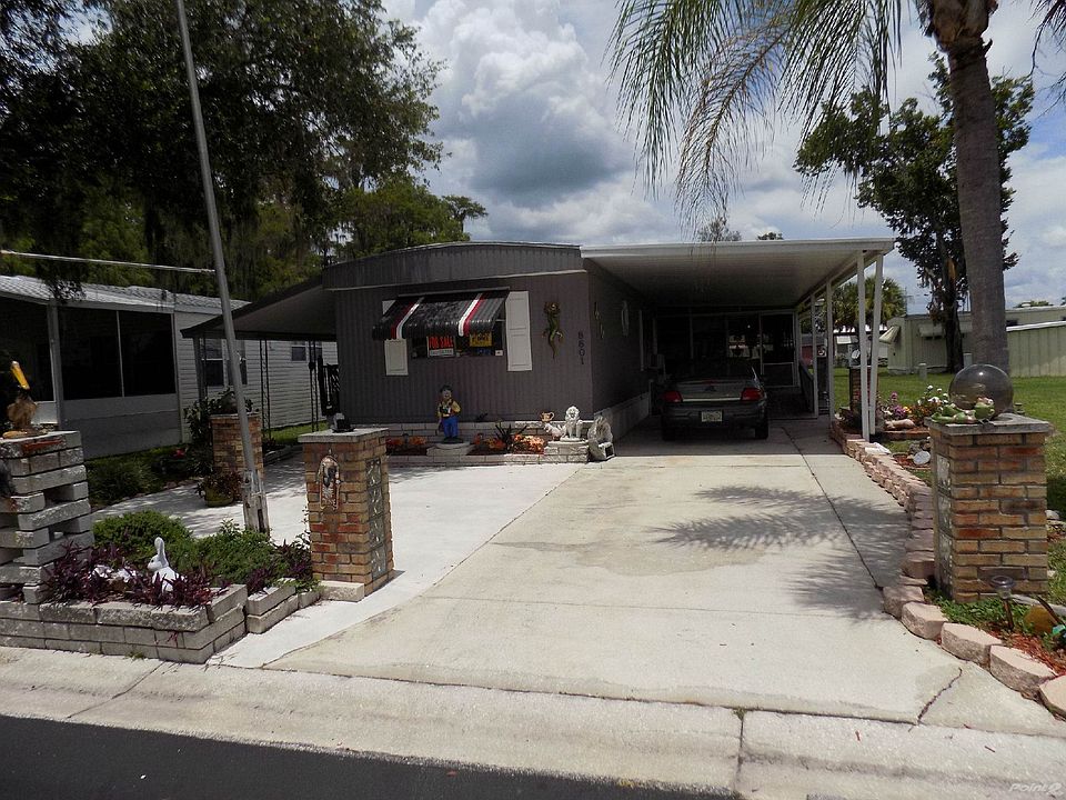 WELCOME TO YOUR NEW HOME IN A 55+ COMMUNITY