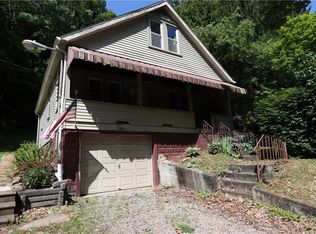 733 Crawford Run Rd, Tarentum, PA 15084