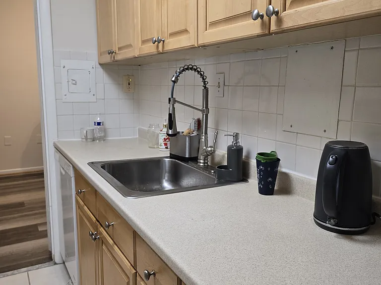 2302 Greenery Ln #102-16 — Photo 7