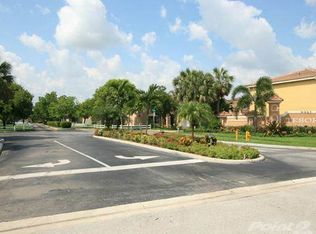 16448 SW 96th Ter, Miami, FL 33196