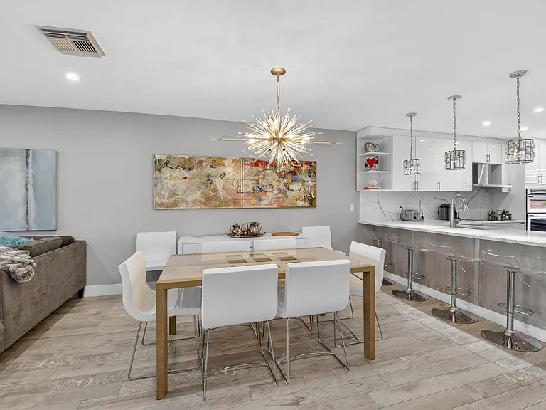 9299 Vista Del Lago #16D — Photo 10