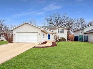 1420 Fairfax St, Oshkosh, WI 54904