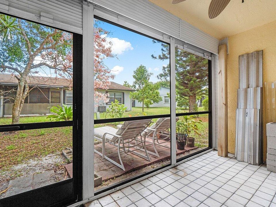 1st image of 36 N Mahoris Drive